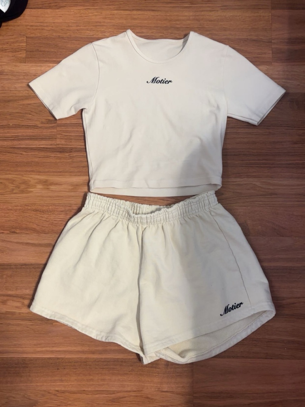Motier NOT WORN women’s crème set, includes crop top and shorts